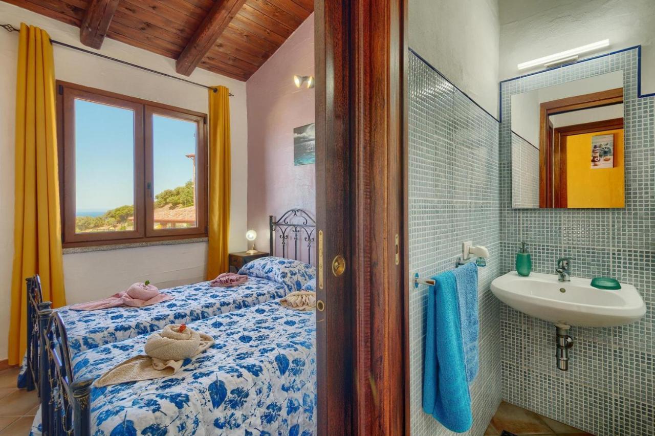 Villa L'Estasi Tanca Piras A Bordo Piscina Con Vista Mare à Nebida Extérieur photo